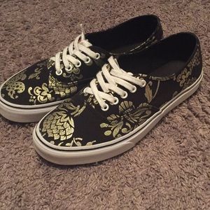 50th Anniversary (Gold Vans)